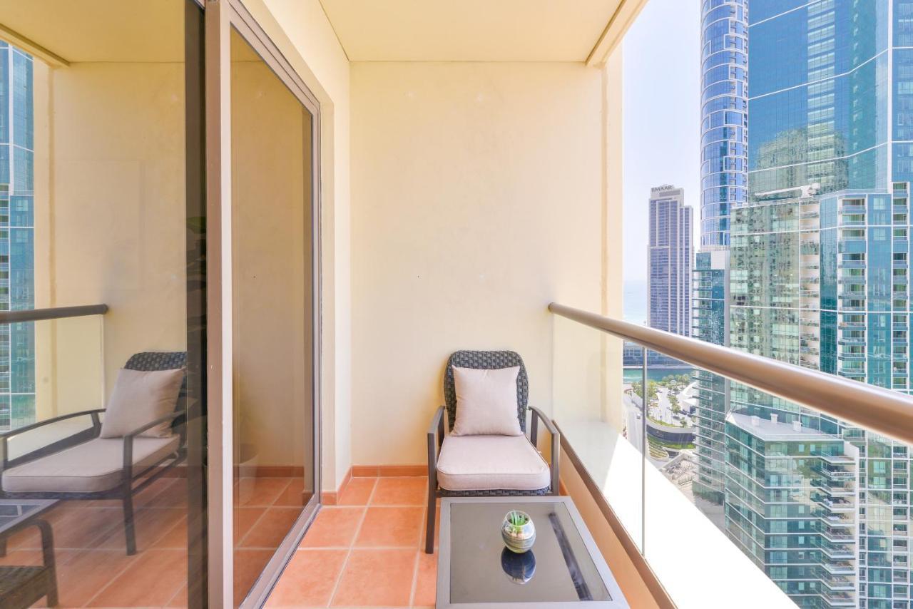 Luxury Jbr - Full Sea View - Free 5* Beach Resorts Access Dubai Luaran gambar