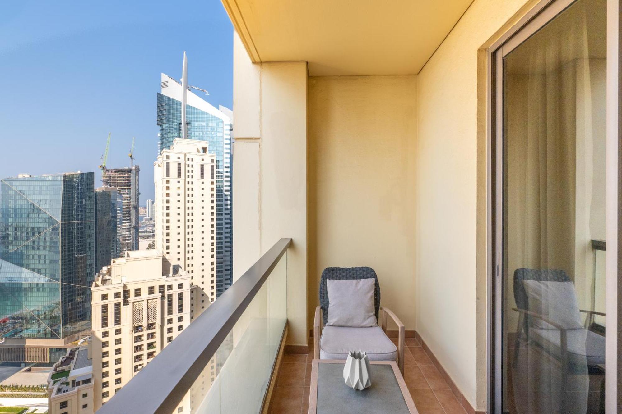 Luxury Jbr - Full Sea View - Free 5* Beach Resorts Access Dubai Luaran gambar