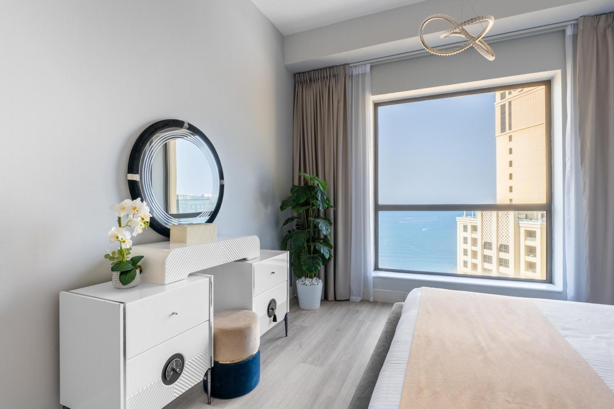 Luxury Jbr - Full Sea View - Free 5* Beach Resorts Access Dubai Luaran gambar