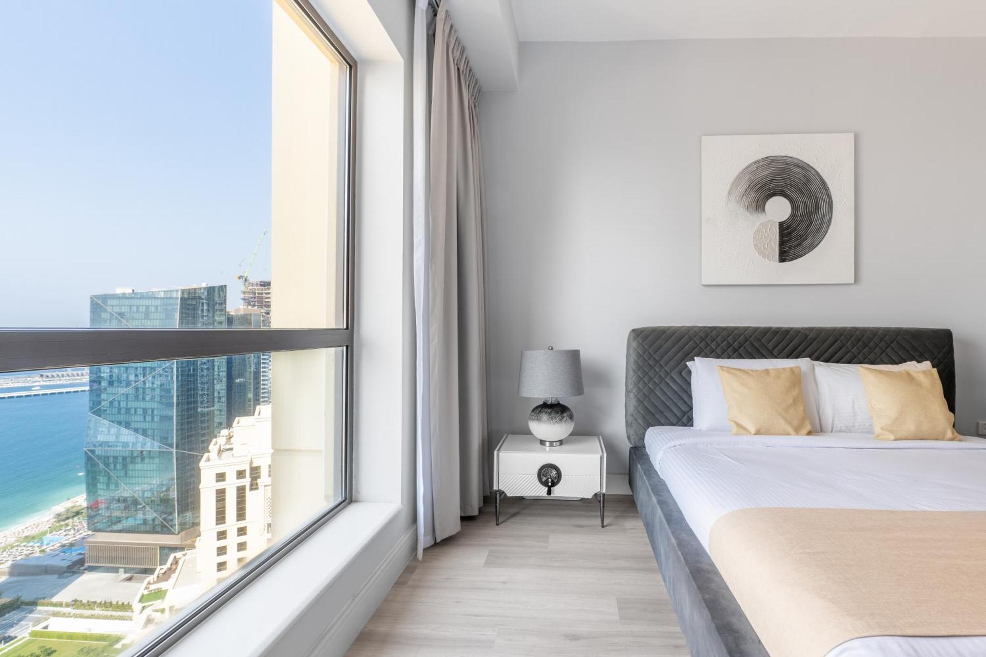 Luxury Jbr - Full Sea View - Free 5* Beach Resorts Access Dubai Luaran gambar